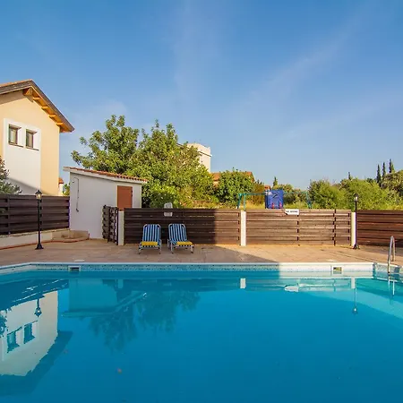 Korona 1 Villa